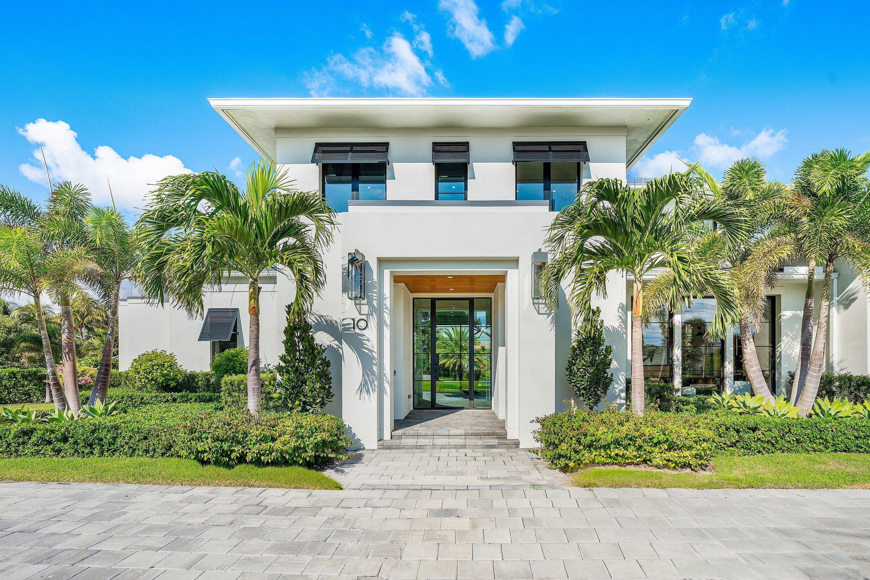 10 Harbour Drive S