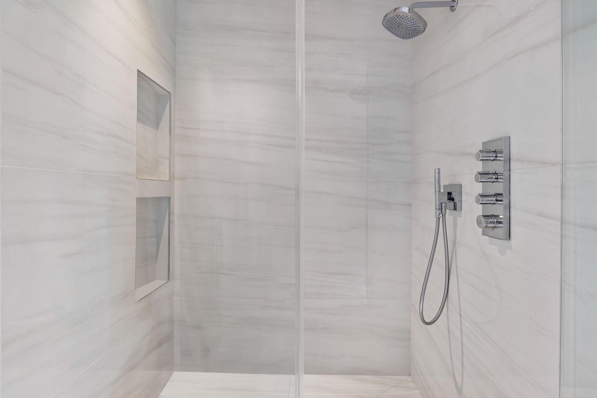 1625 S Ocean Boulevard 11