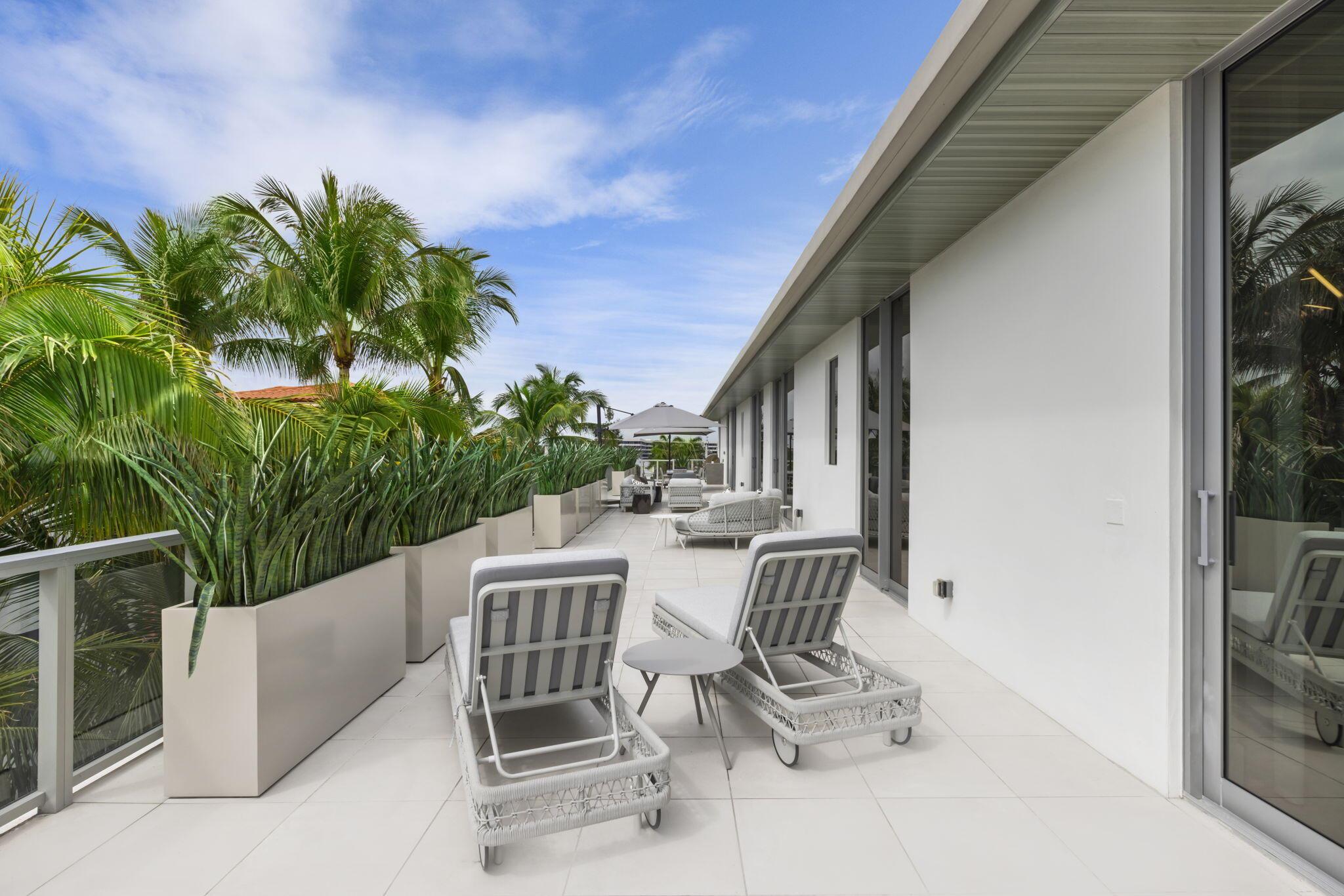 1625 S Ocean Boulevard 11