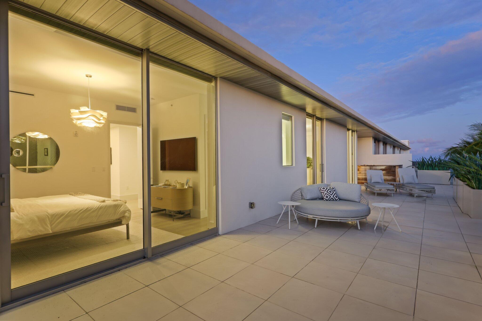 1625 S Ocean Boulevard 11