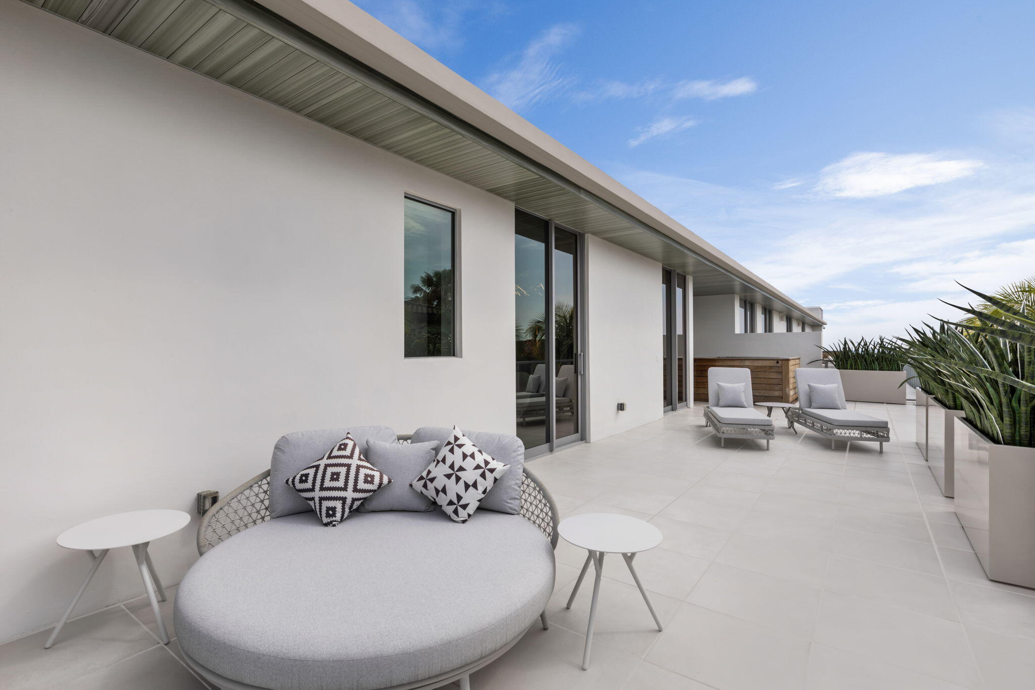 1625 S Ocean Boulevard 11