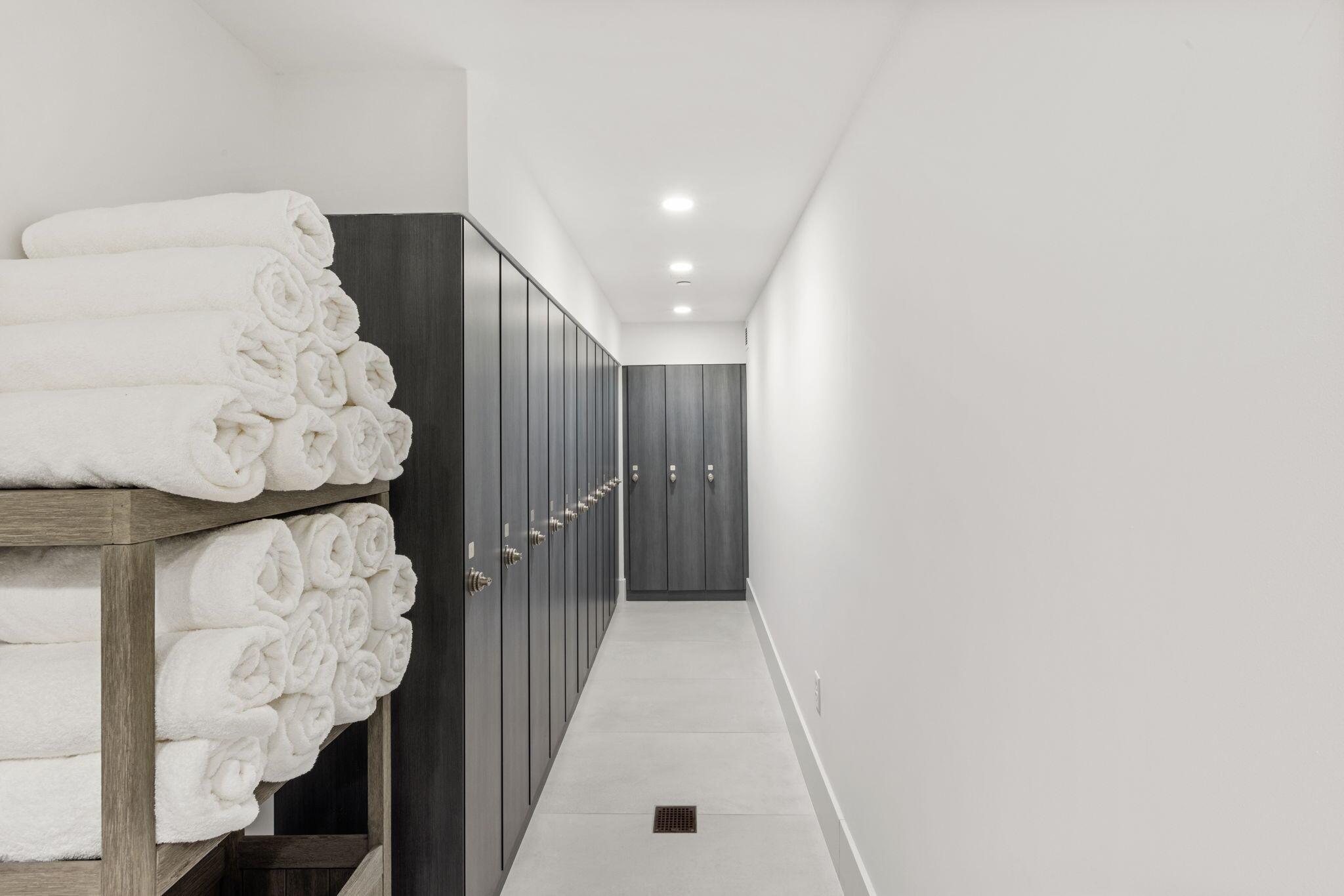 1625 S Ocean Boulevard 11