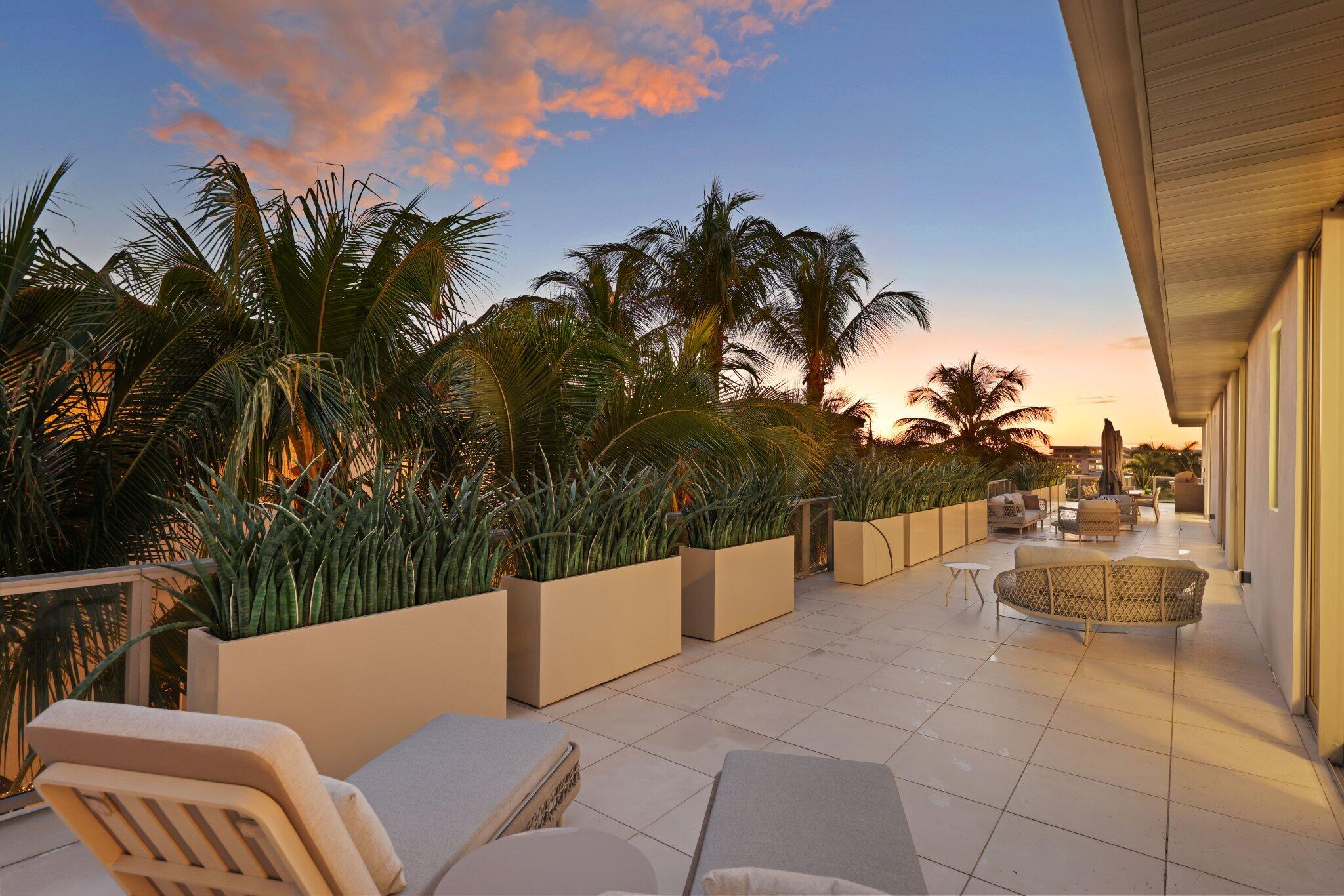 1625 S Ocean Boulevard 11