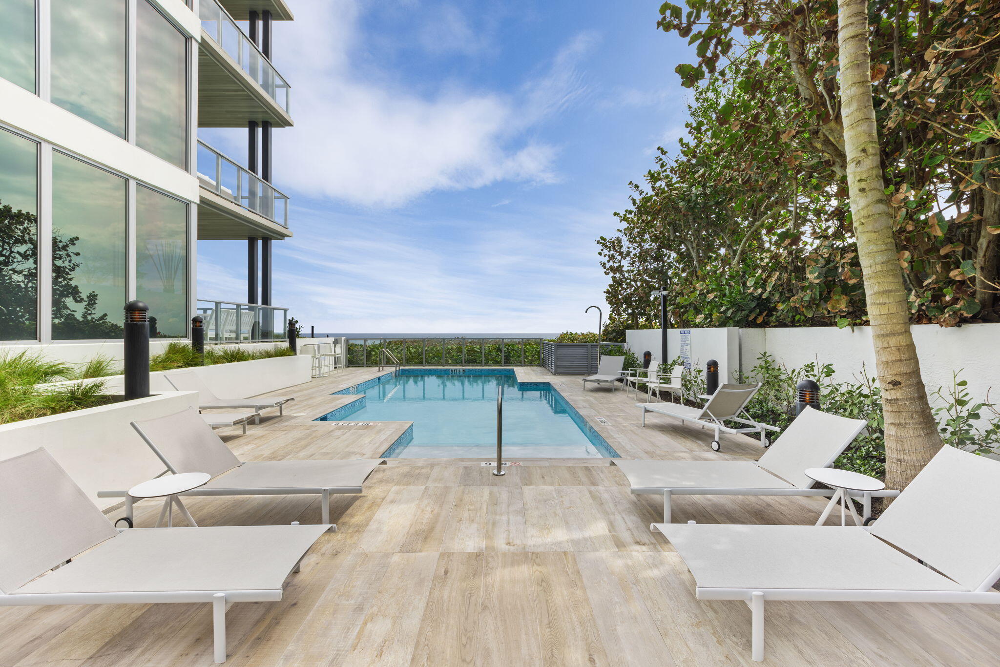 1625 S Ocean Boulevard 11