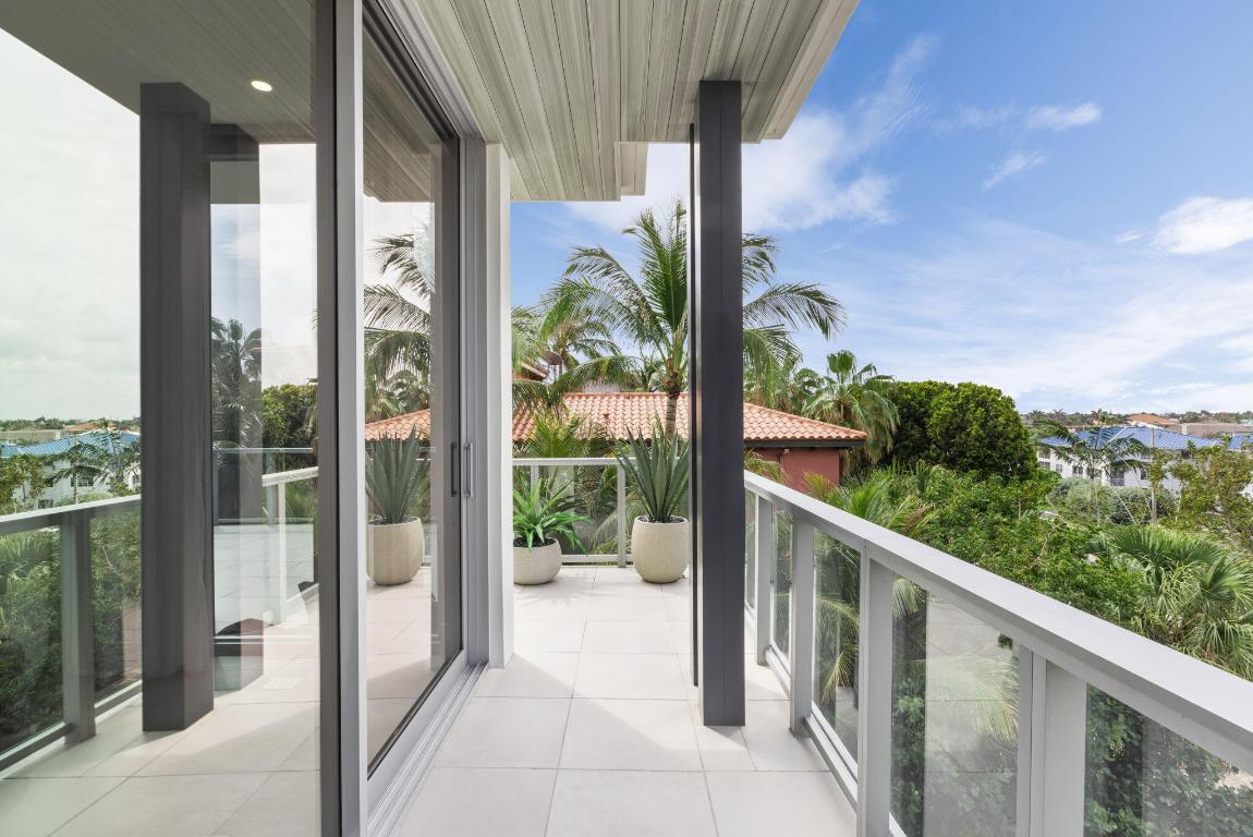 1625 S Ocean Boulevard 11