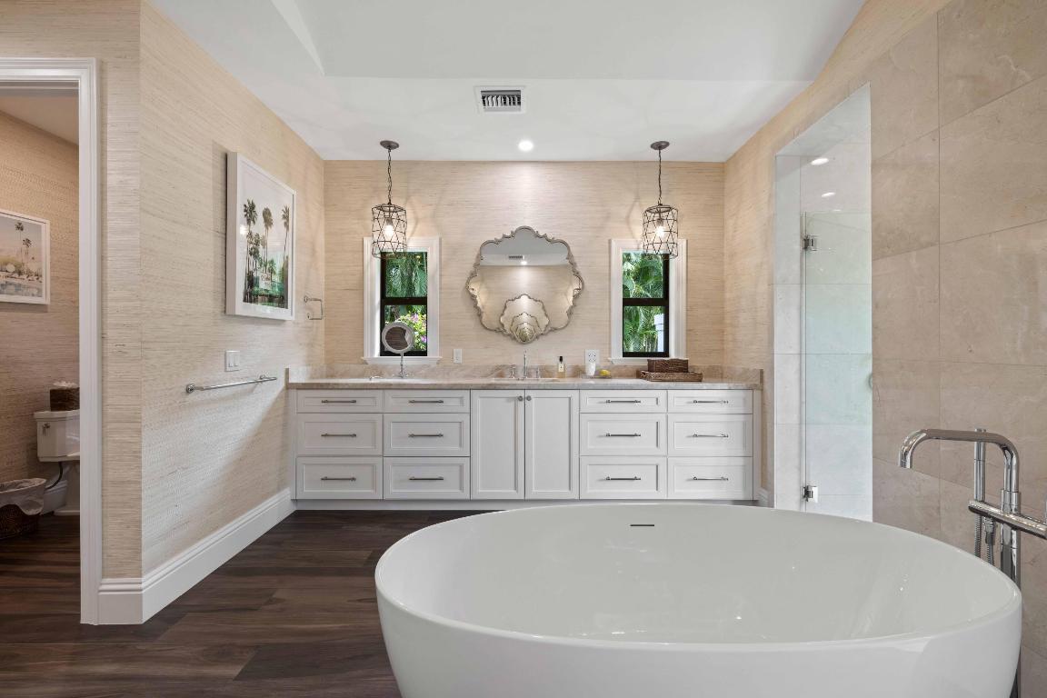 5604 War Admiral Road