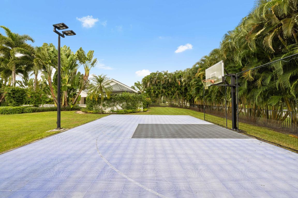 5604 War Admiral Road