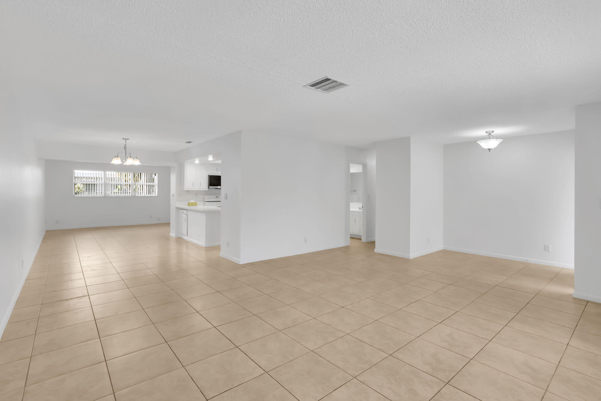 89 Lariat Circle