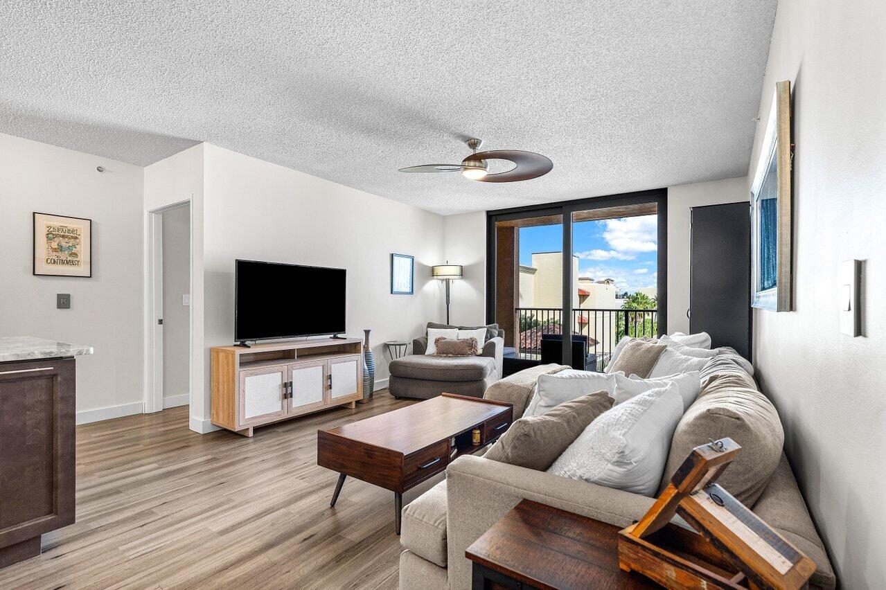 651 Okeechobee Boulevard 410