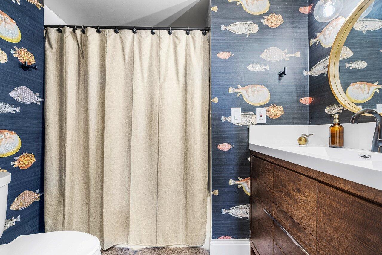 651 Okeechobee Boulevard 410