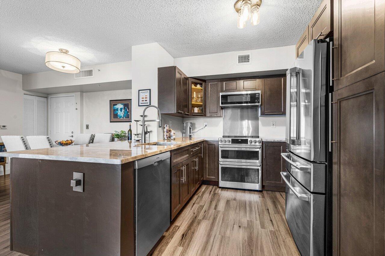 651 Okeechobee Boulevard 410