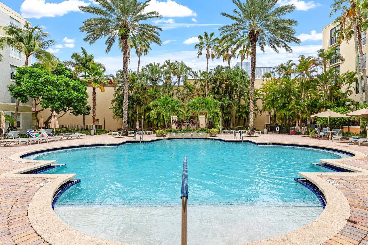 651 Okeechobee Boulevard 410