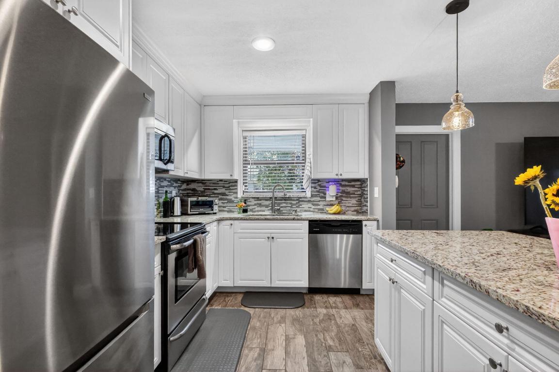 501 Dotterel Road 27c