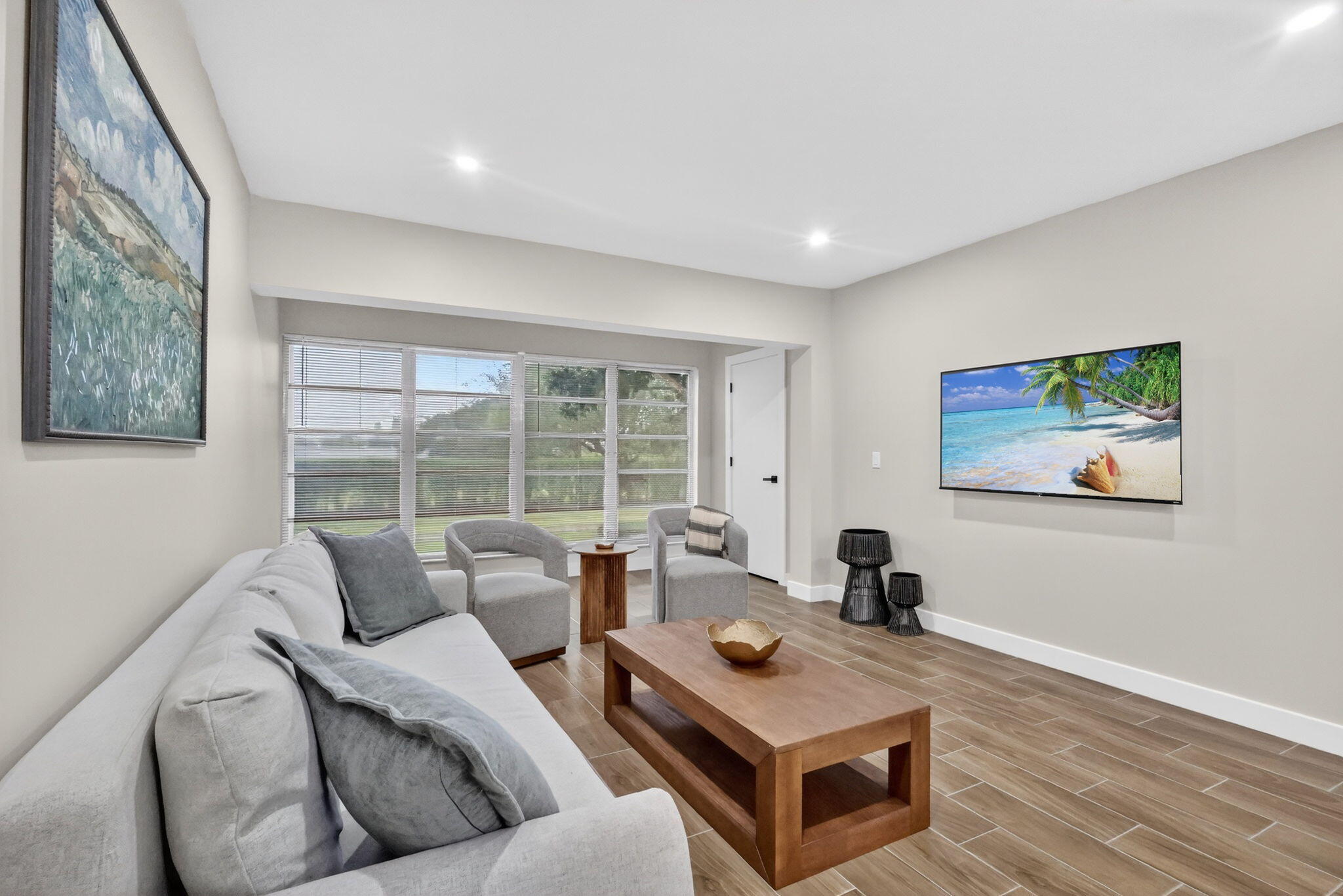 1101 Cactus Terrace 204