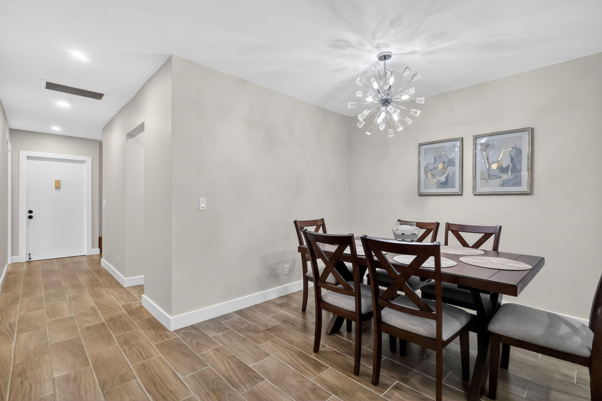 1101 Cactus Terrace 204