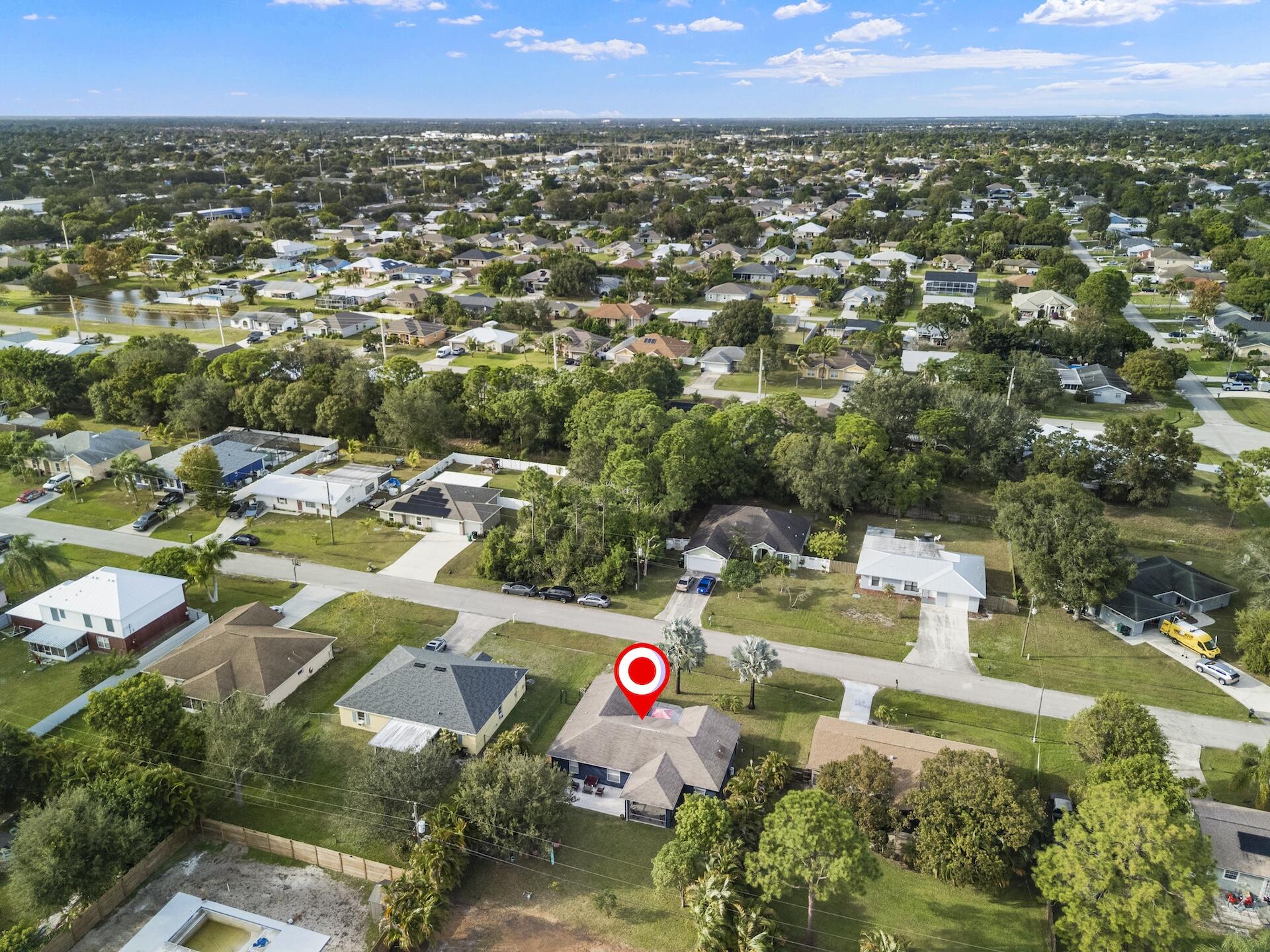 314 SW De Gouvea Ter Terrace