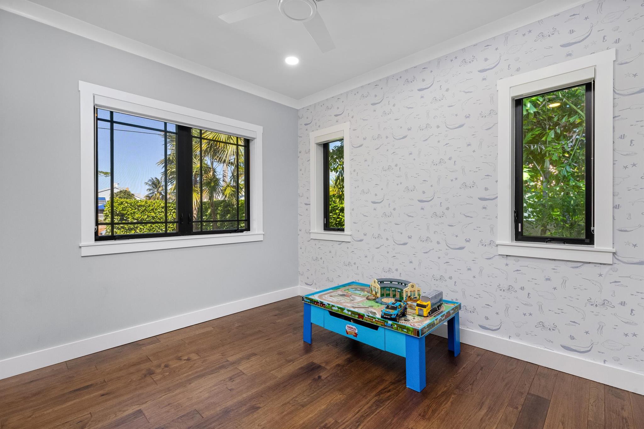 940 Greenbriar Drive