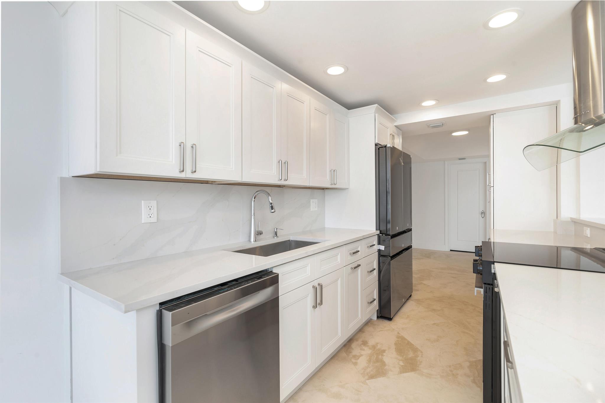 3590 S Ocean Boulevard 908