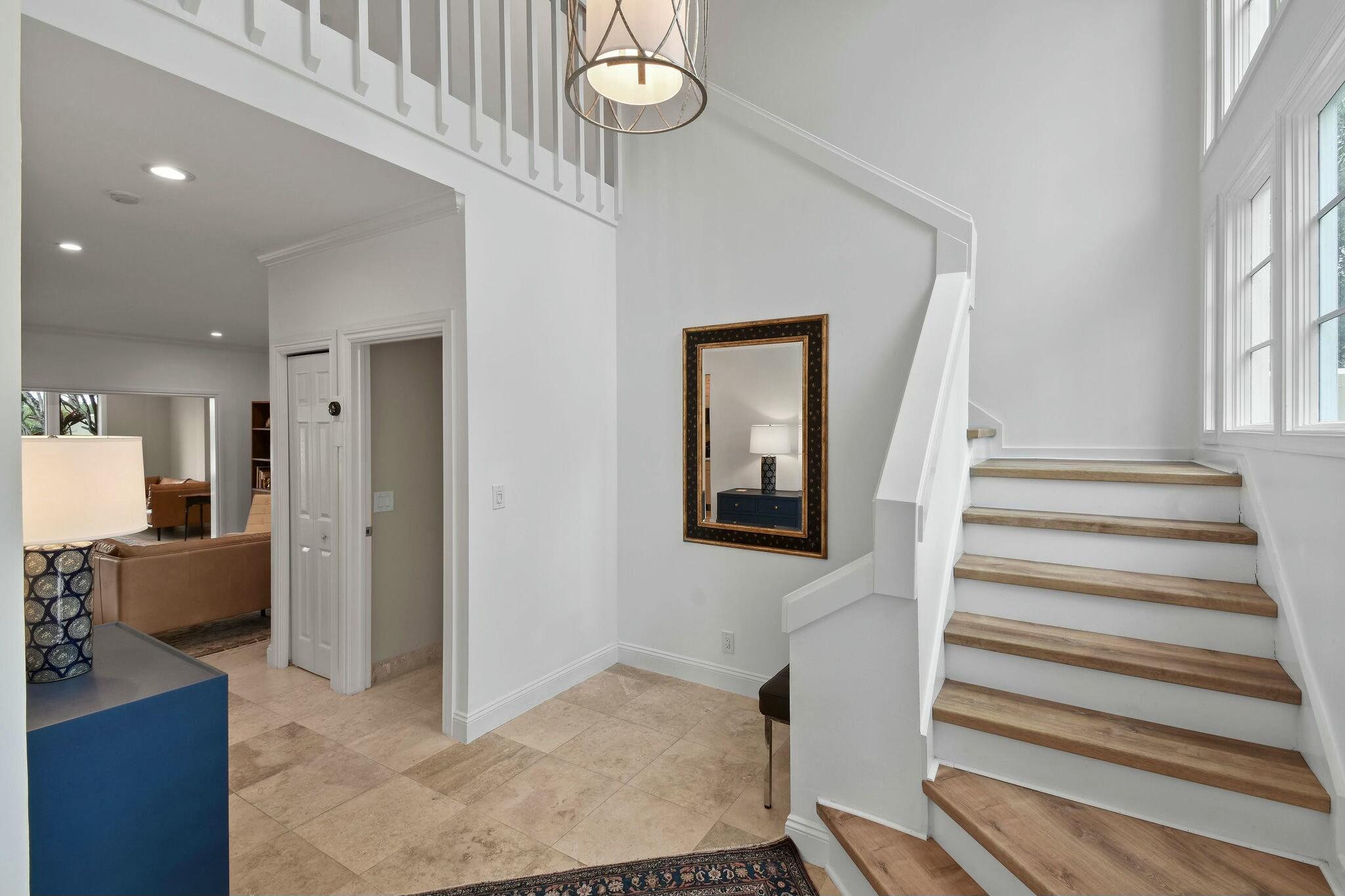 2576 Muirfield Court