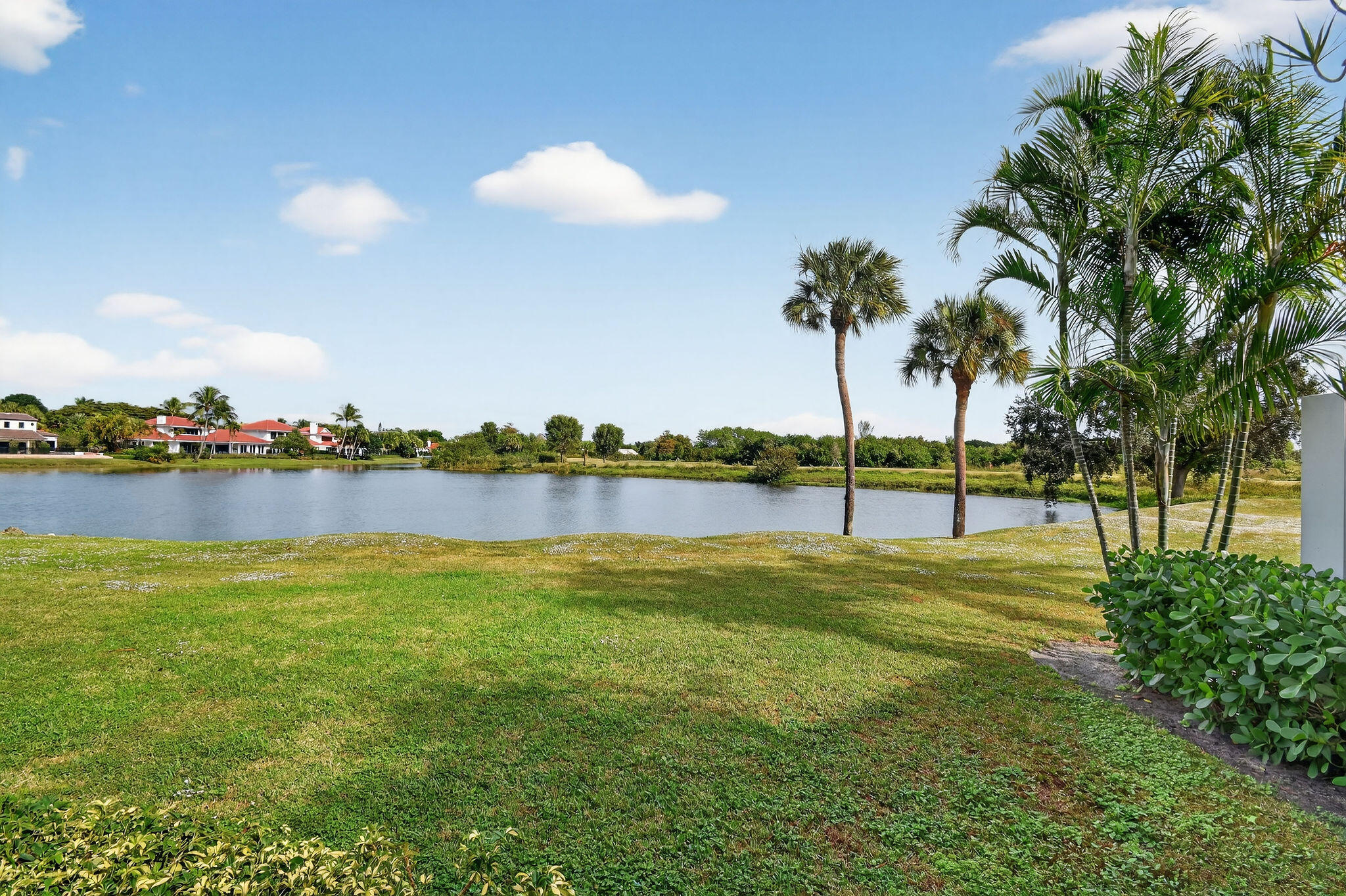 2576 Muirfield Court