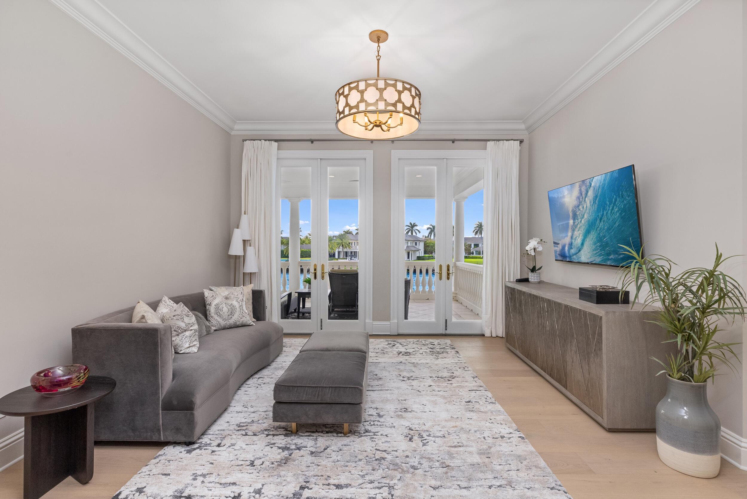 2989 Spanish River Road