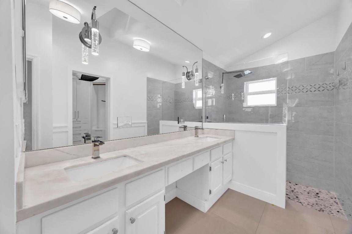 39 Dorchester Circle