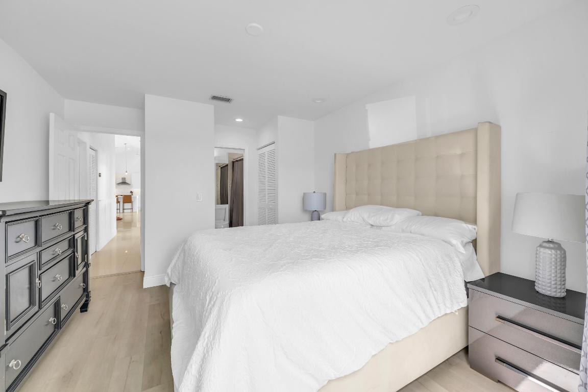 39 Dorchester Circle