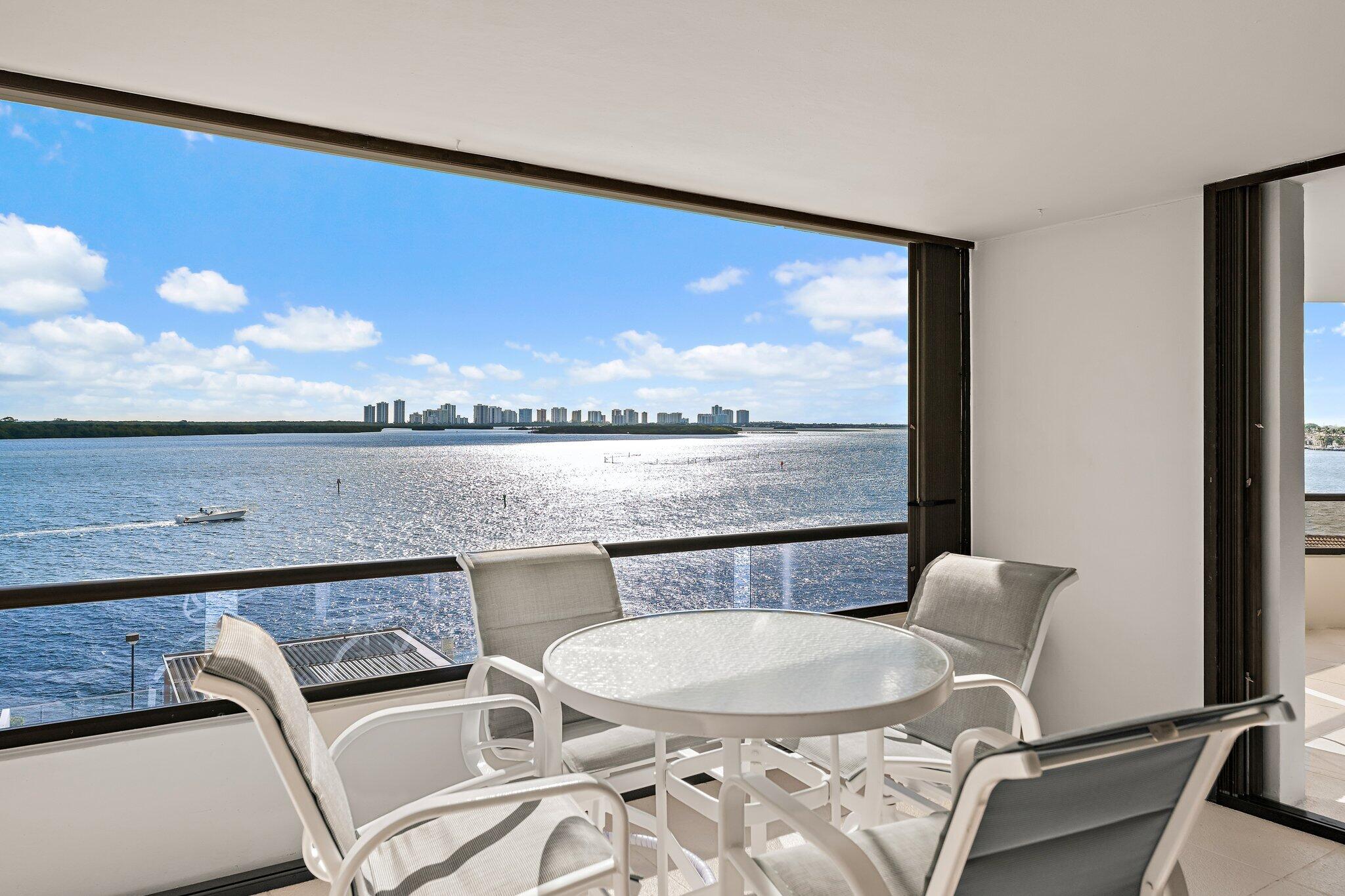 100 Lakeshore Drive 457