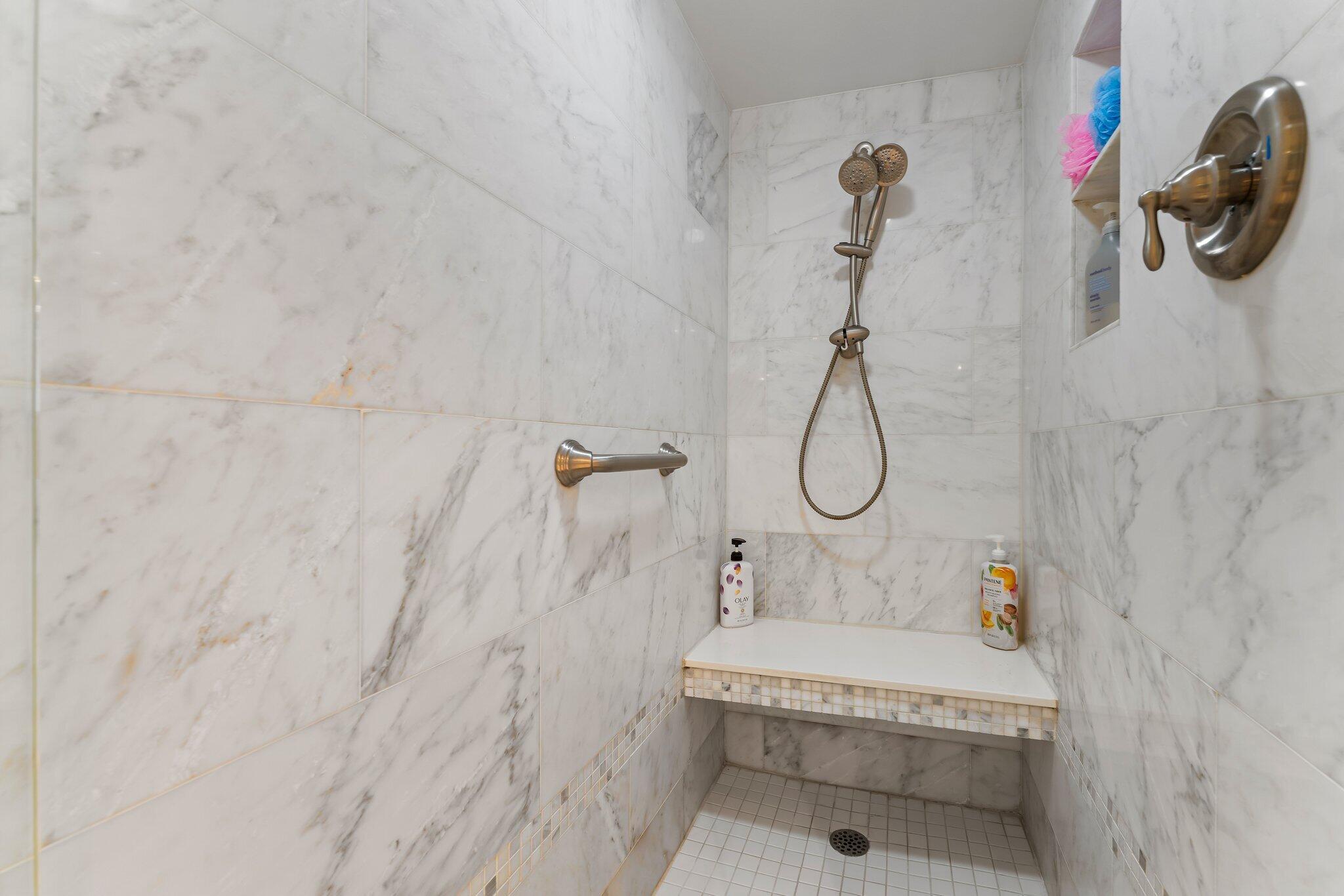 100 Lakeshore Drive 457