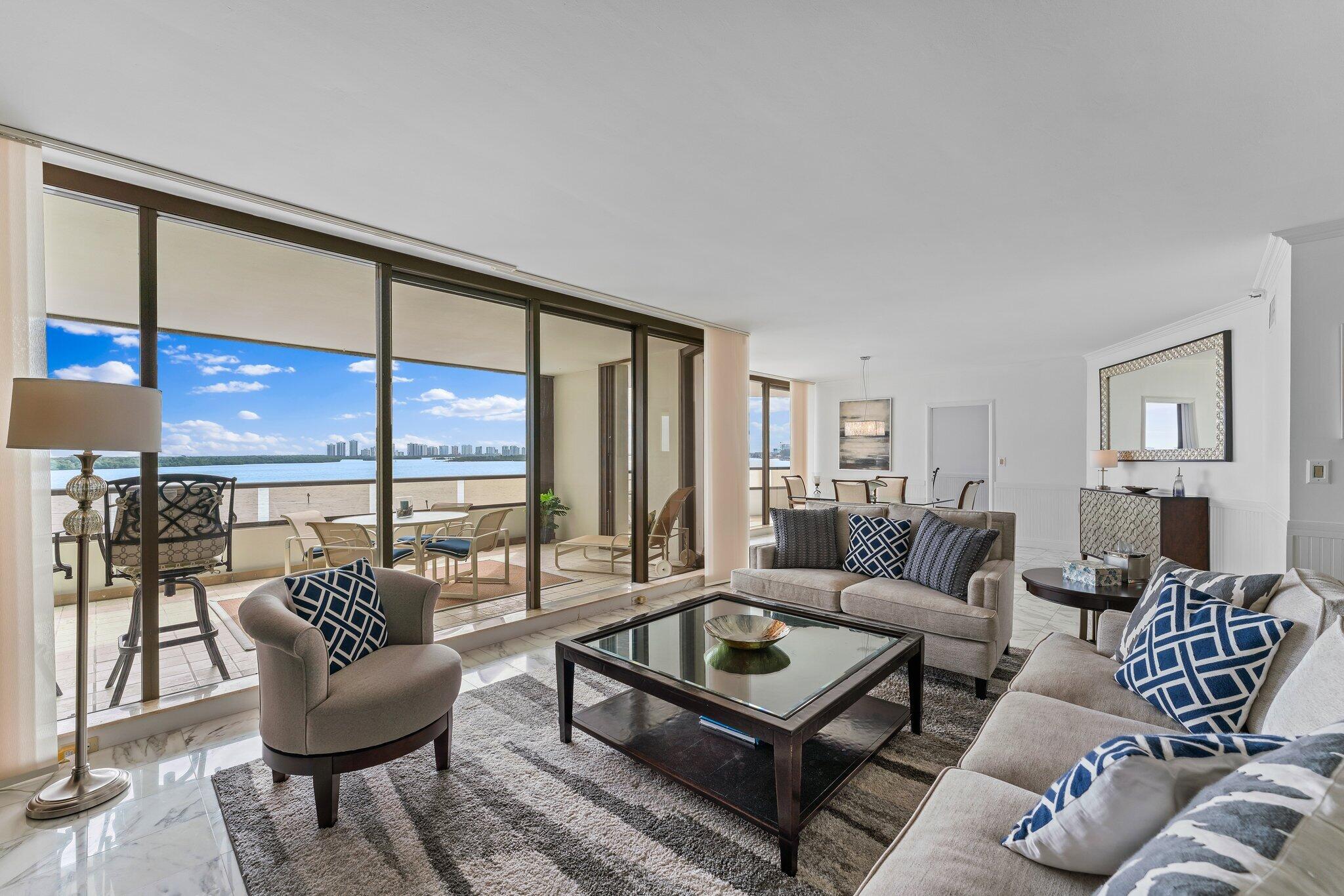 100 Lakeshore Drive 457