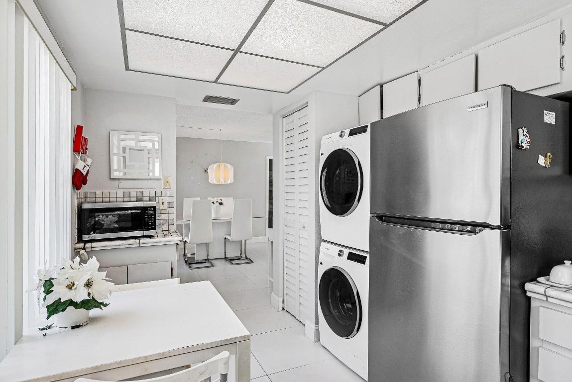 13518 Sabal Palm Court B