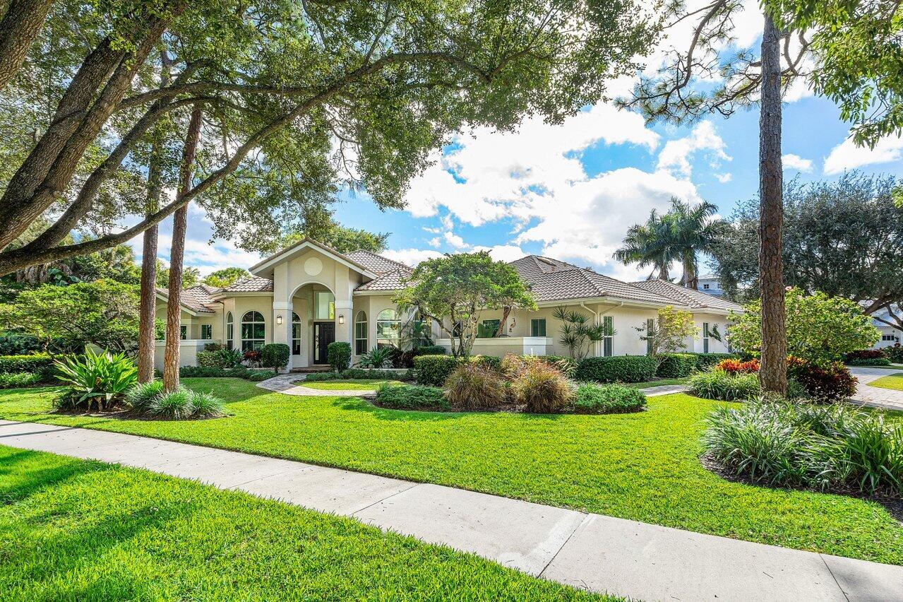 2450 NW 41st Street