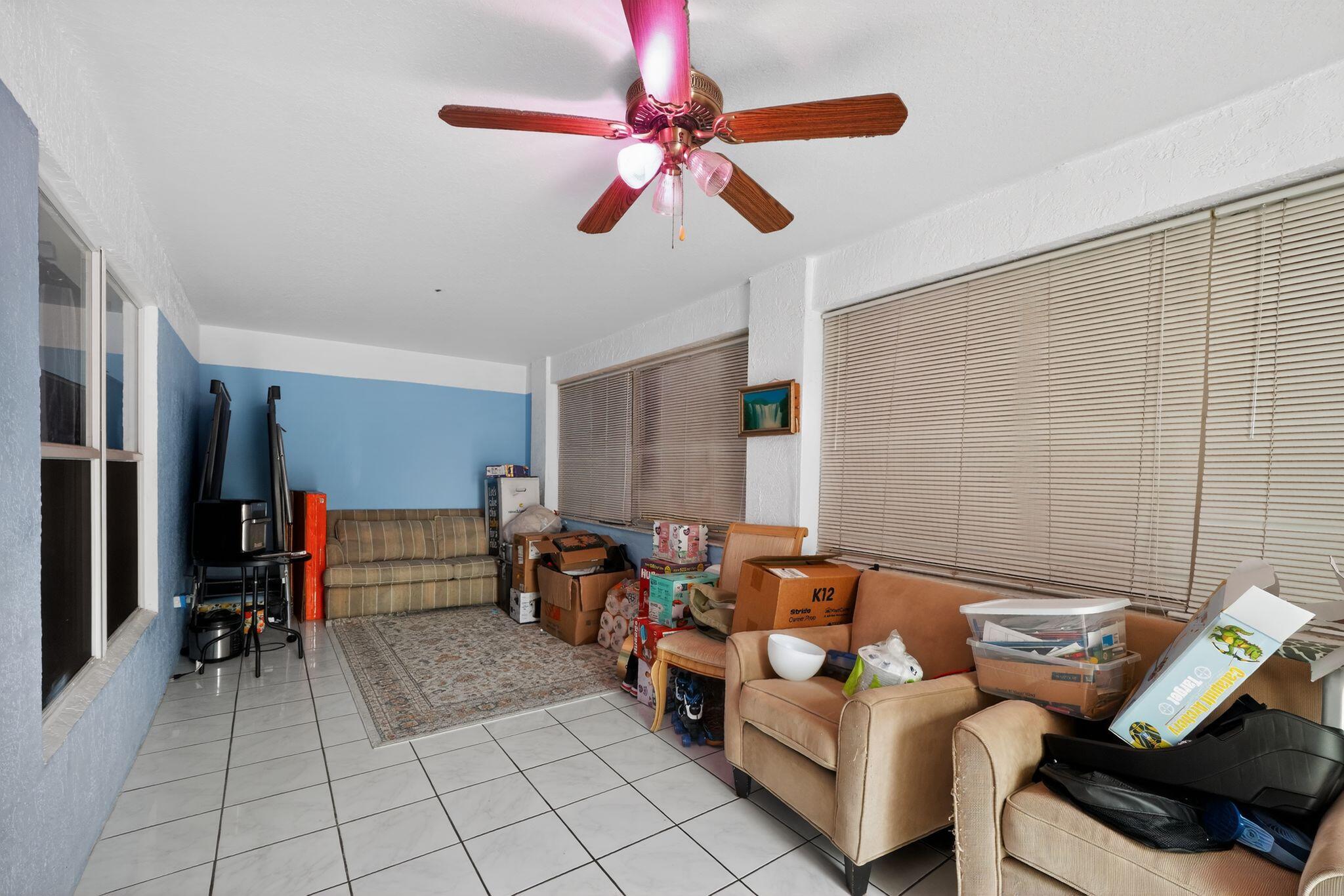 1530 SW Escobar Lane