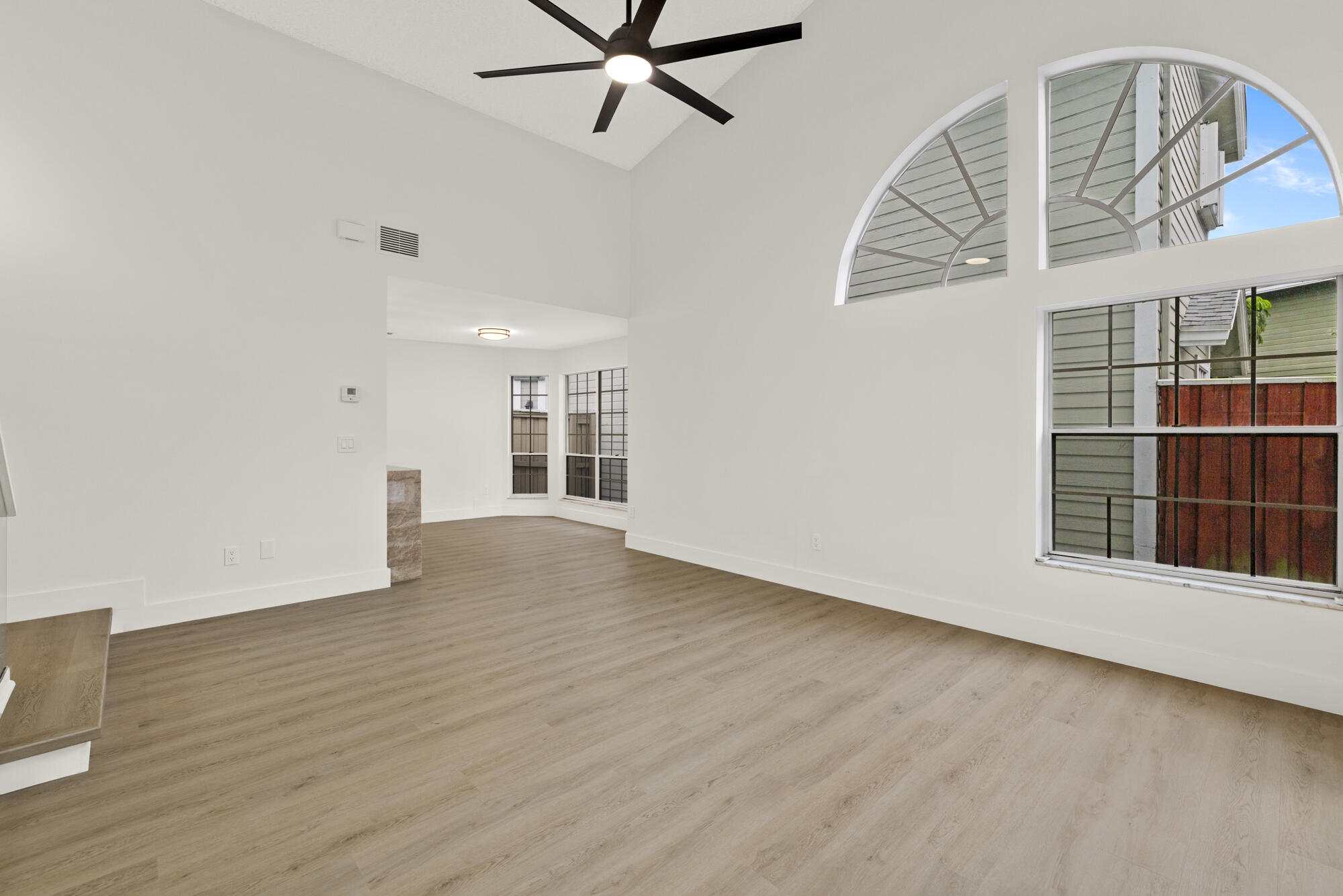 5115 Coronado Ridge