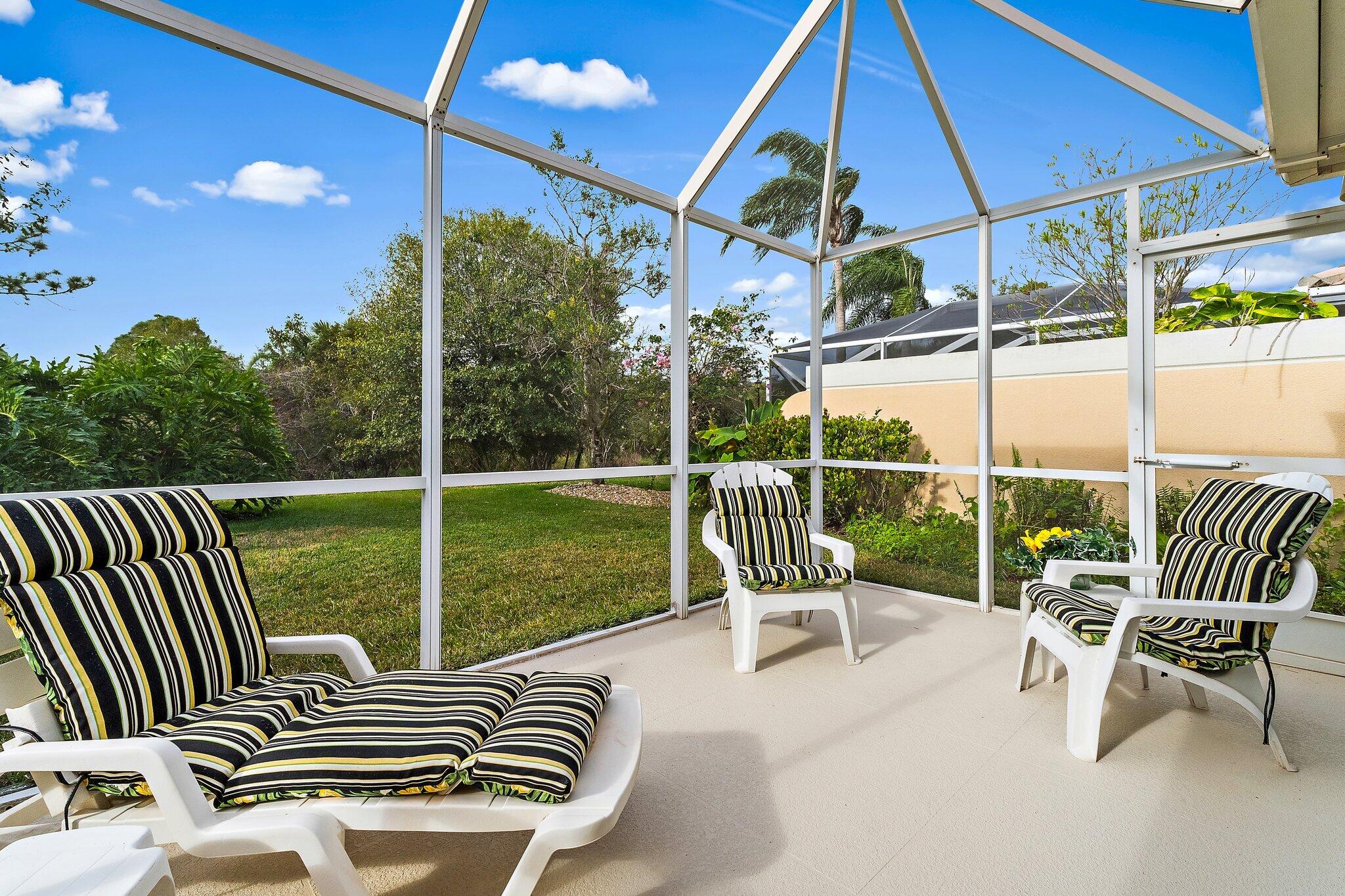 9054 SE Hawks Nest Court