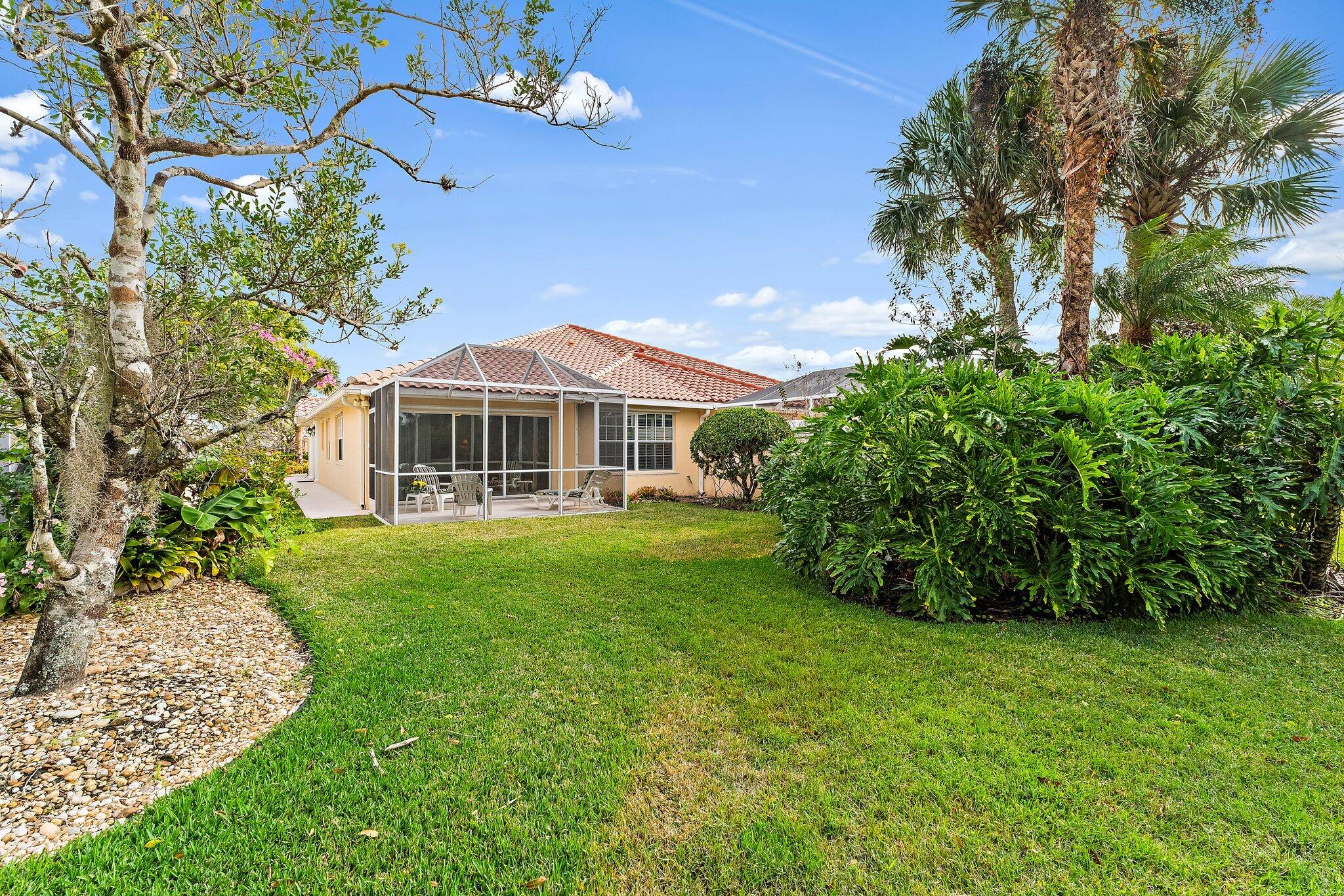 9054 SE Hawks Nest Court