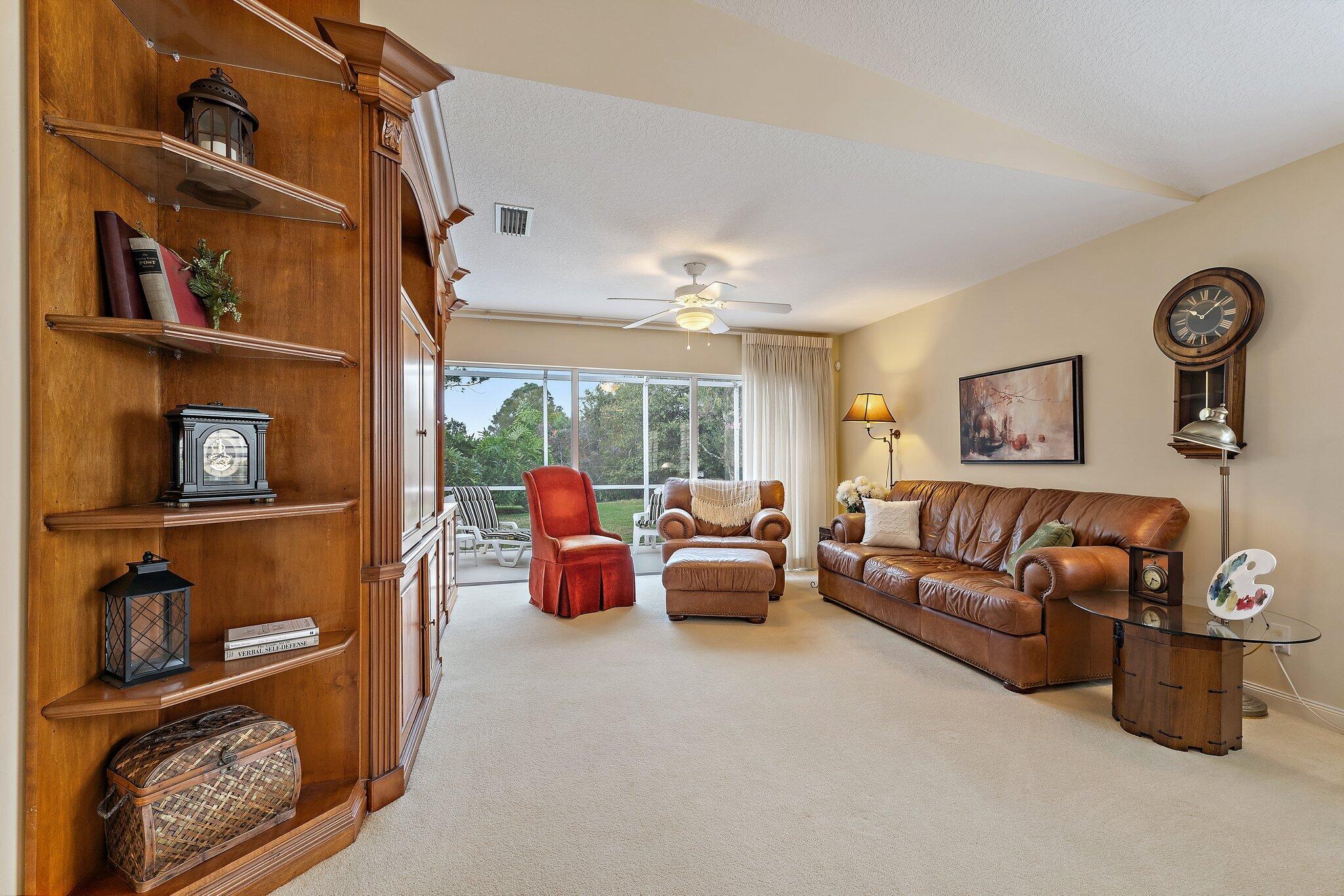 9054 SE Hawks Nest Court