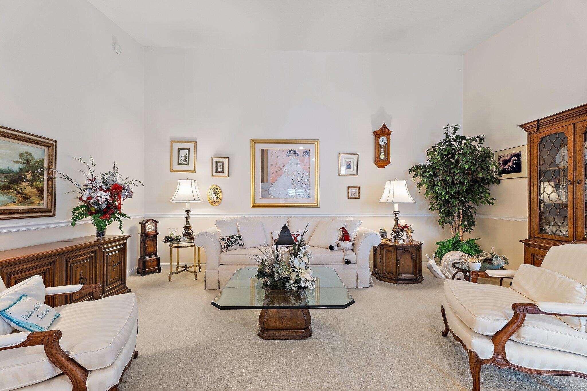 9054 SE Hawks Nest Court