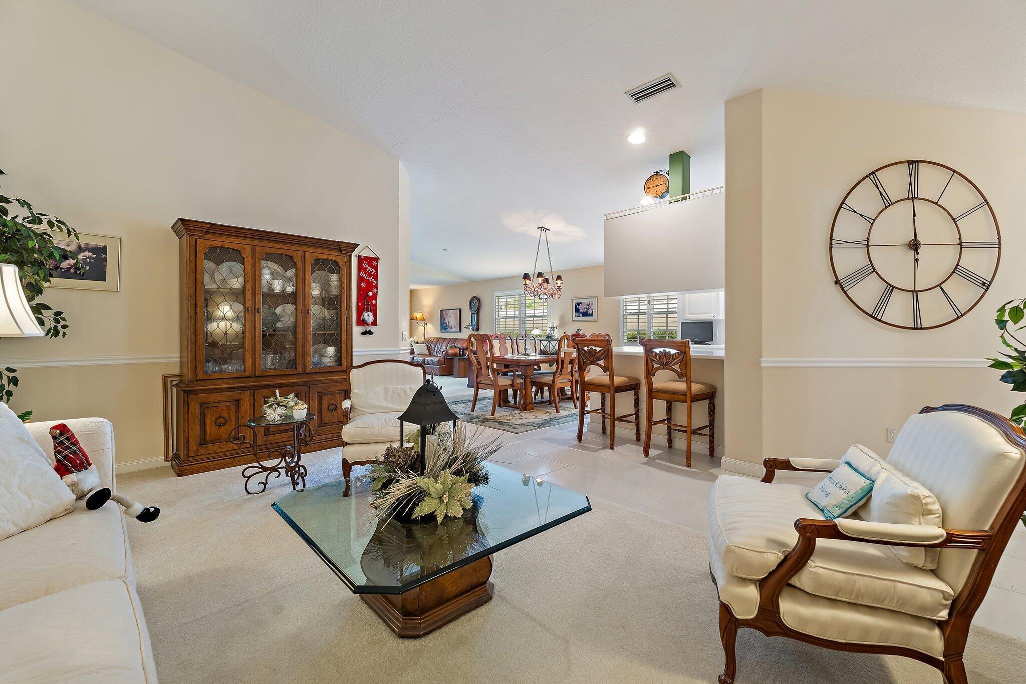 9054 SE Hawks Nest Court