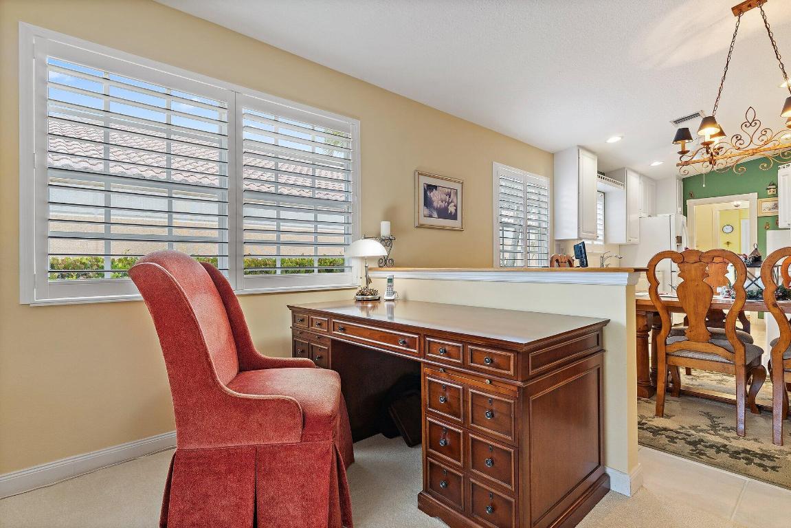 9054 SE Hawks Nest Court