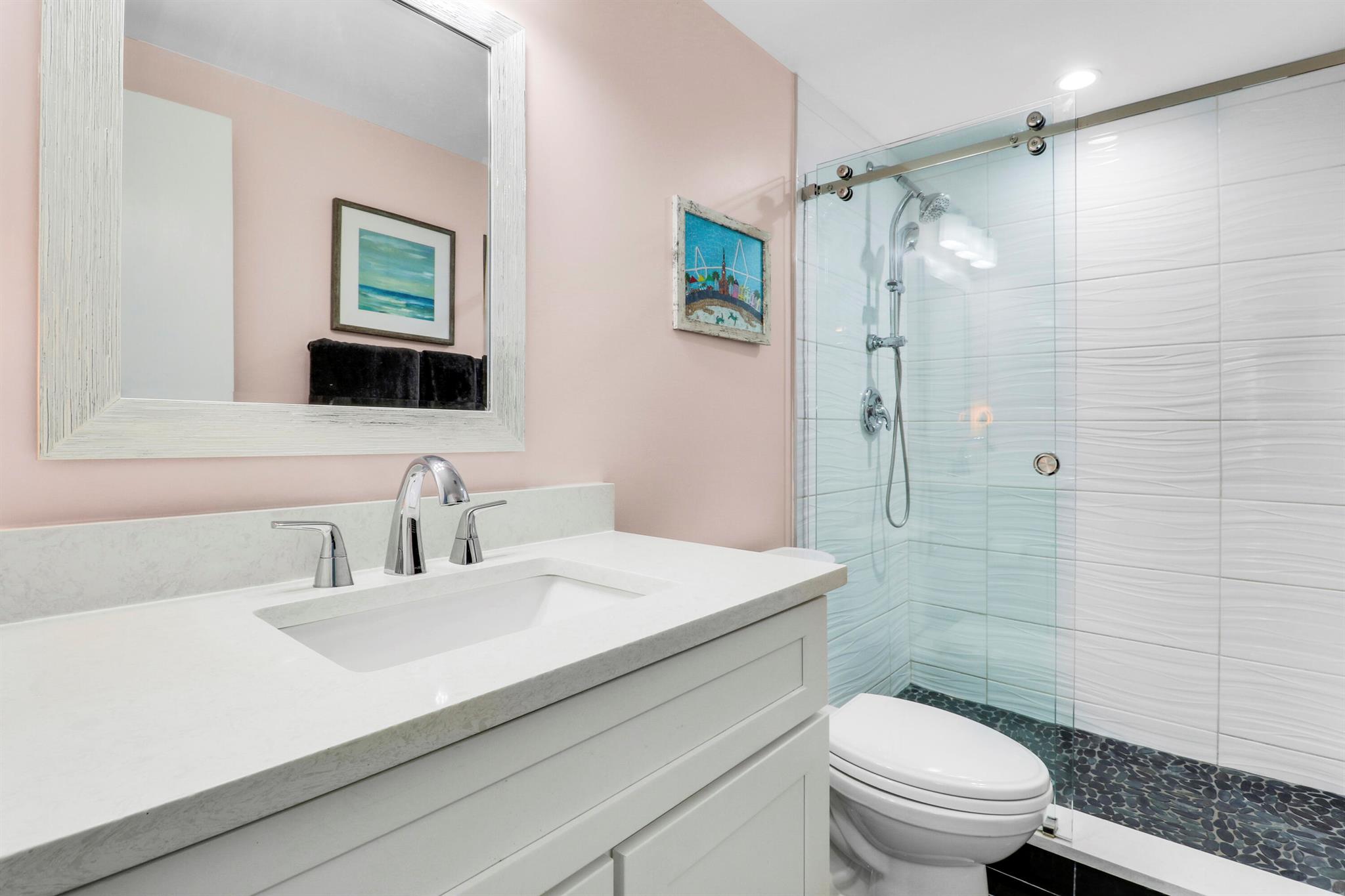 52 Yacht Club Drive 402