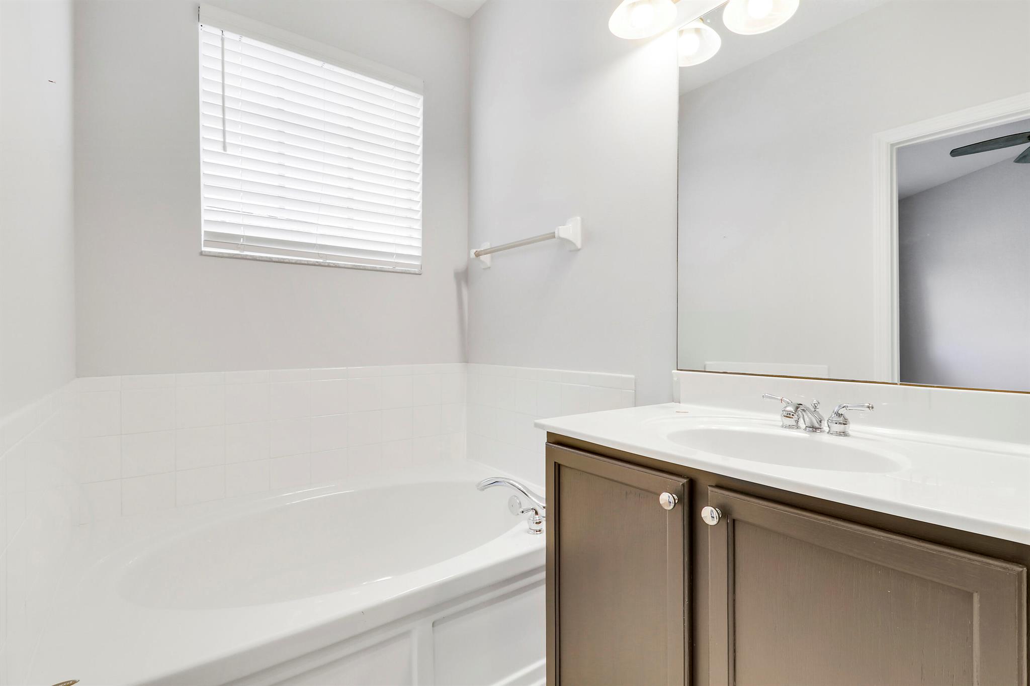 107 Pond Apple Lane 102