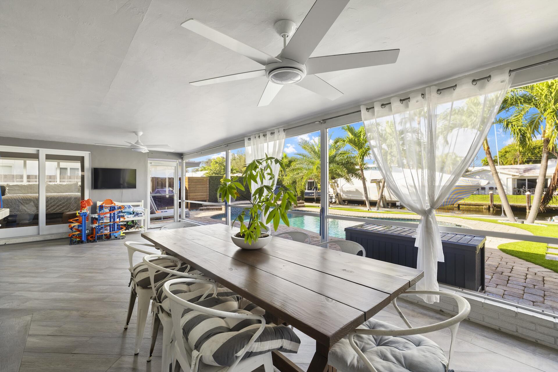 6251 NE 19th Terrace