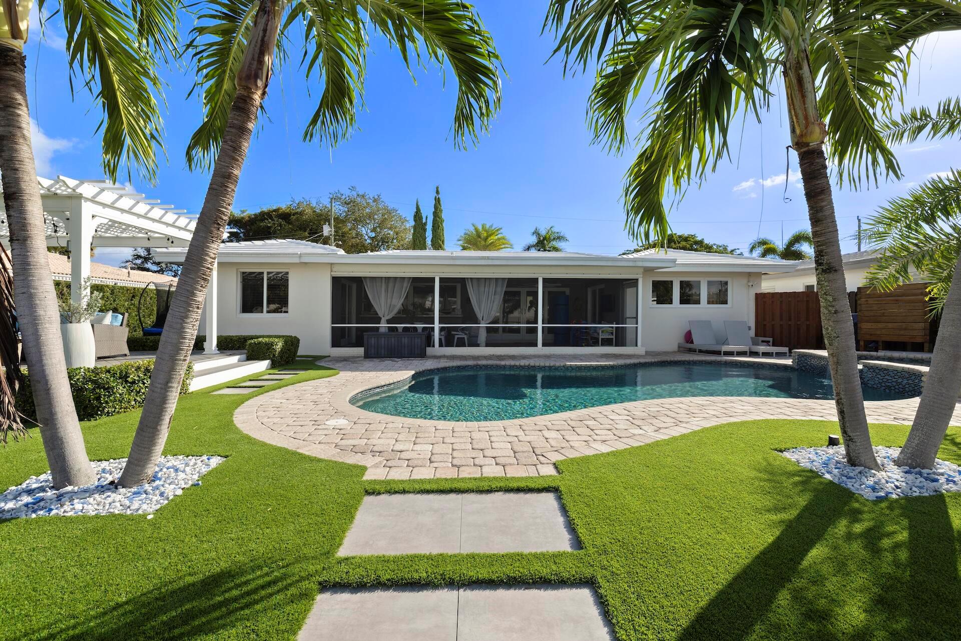 6251 NE 19th Terrace