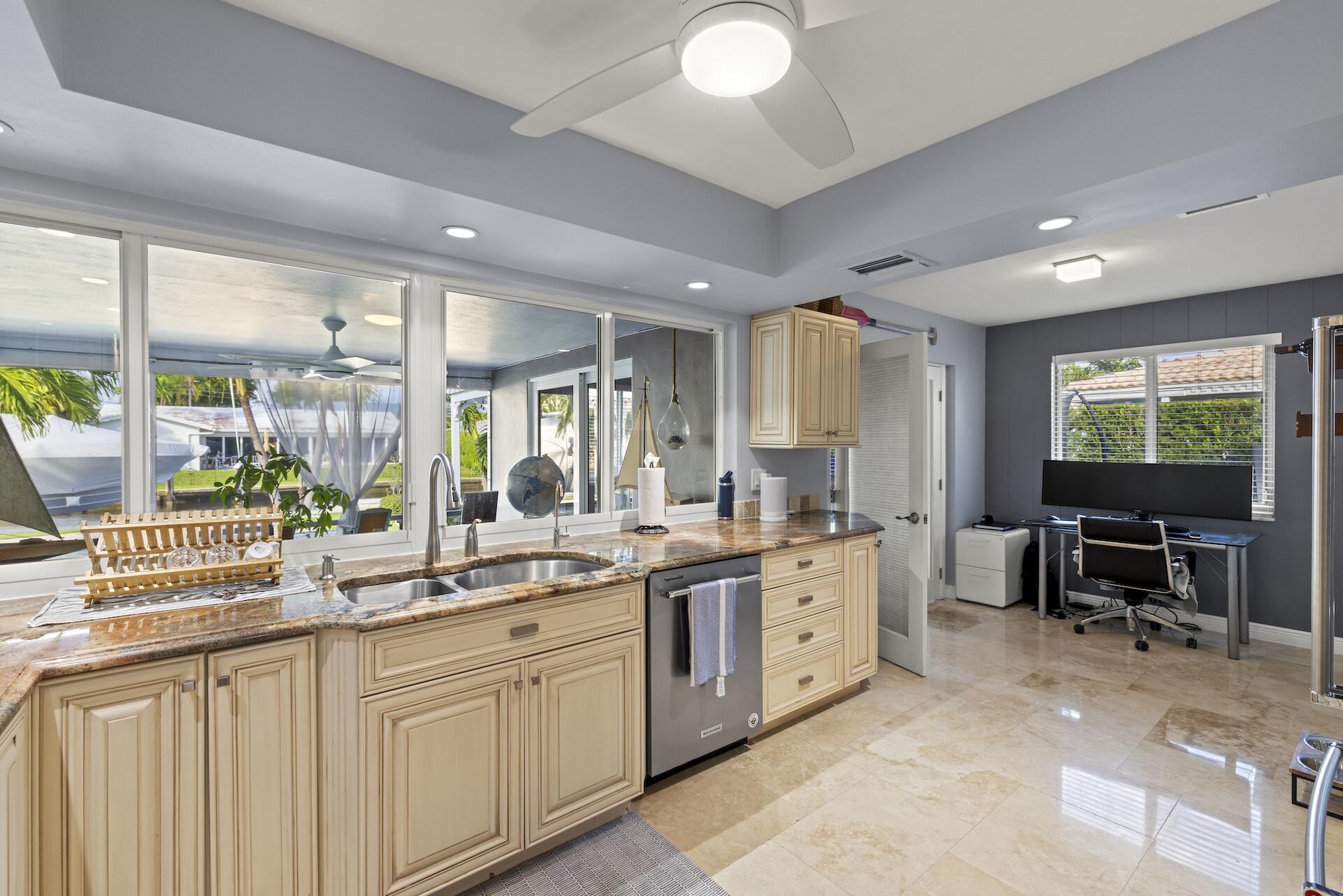 6251 NE 19th Terrace