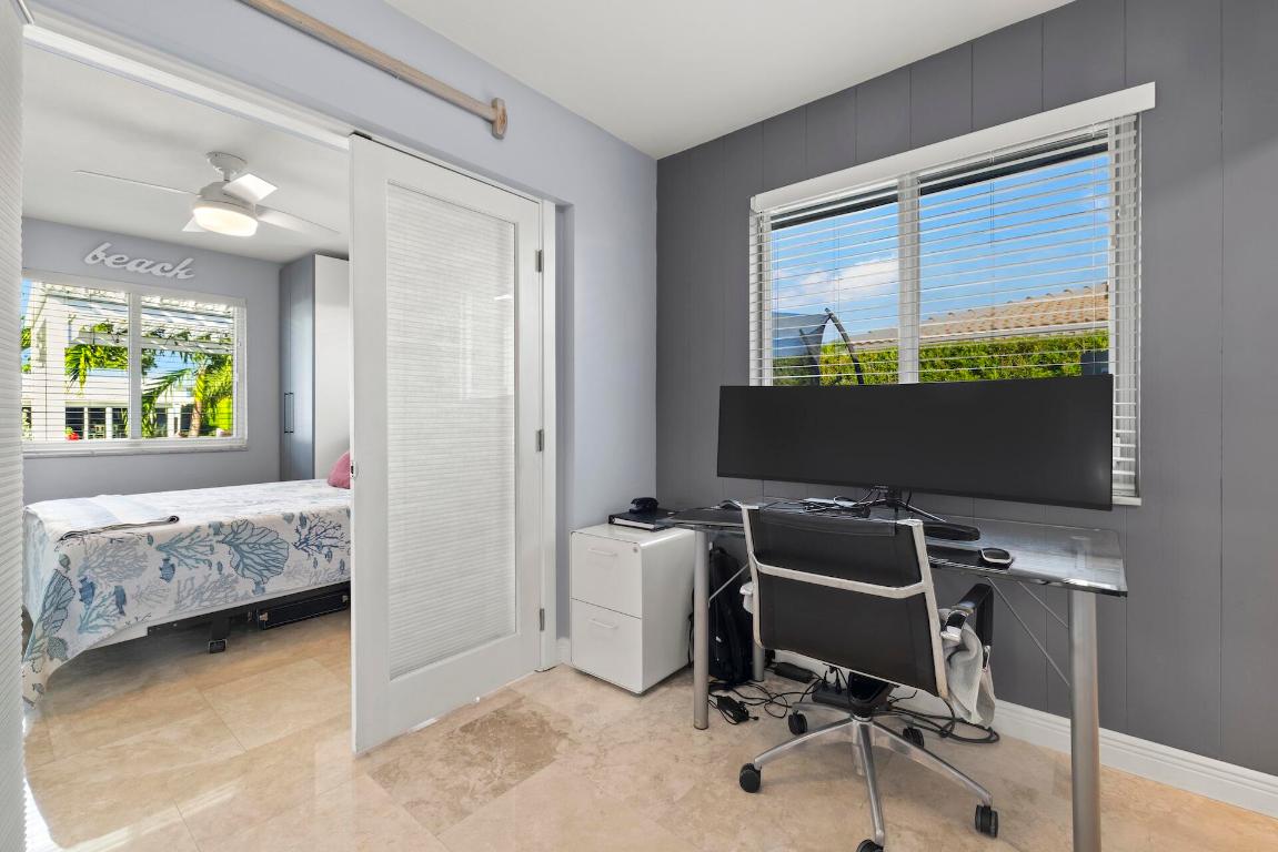 6251 NE 19th Terrace