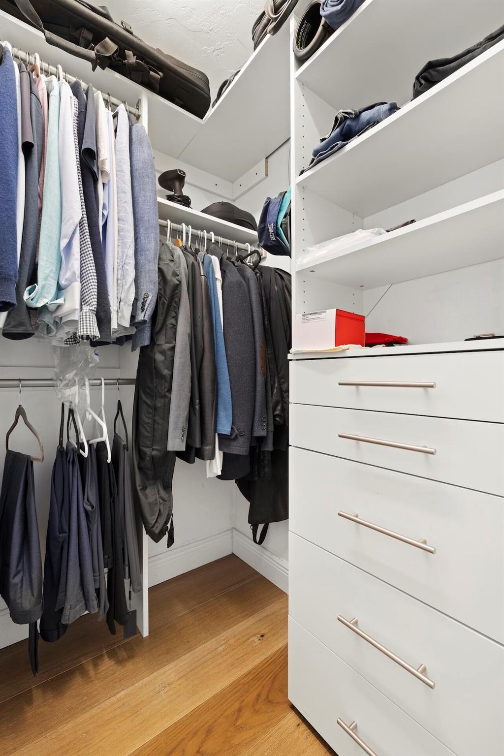 6251 NE 19th Terrace