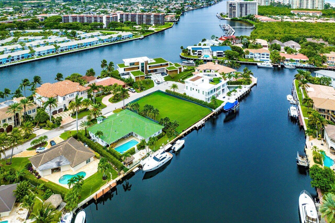 4211 Intracoastal Drive