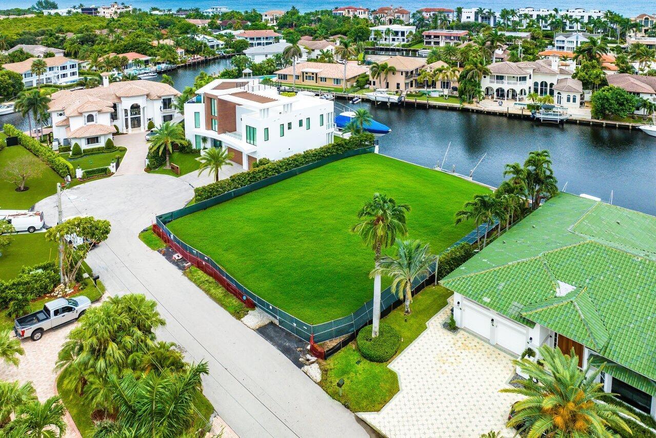 4211 Intracoastal Drive