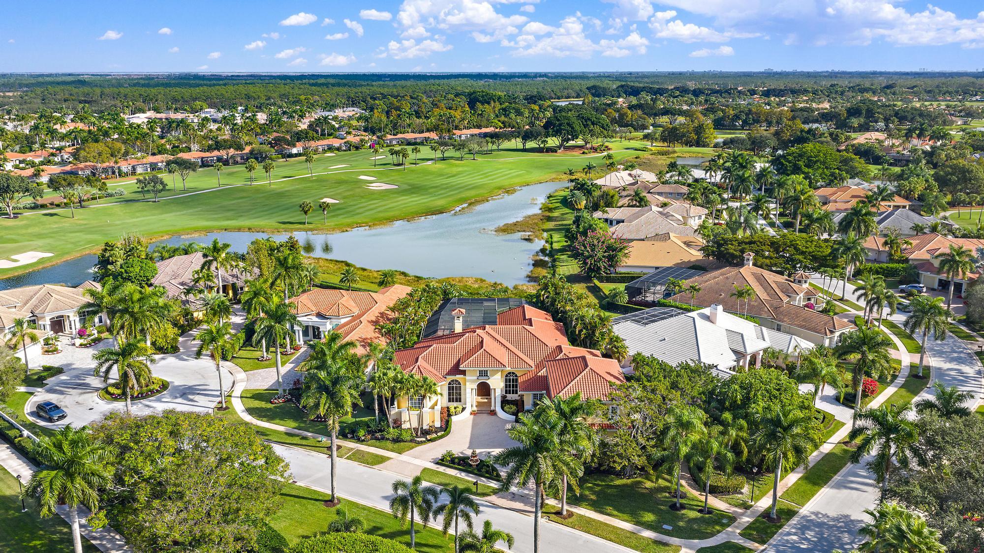 8500 Egret Lakes Lane